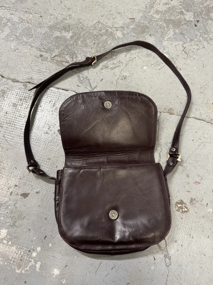 1980s Cartier Burgundy Leather Shoulder Bag - Image 7