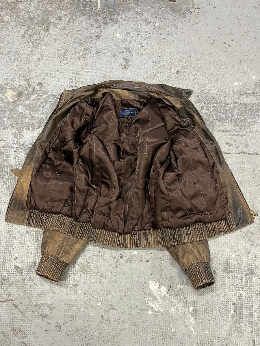 1990s Archive Italian Eroded Bondage Cargo Leather Jacket - Image 10