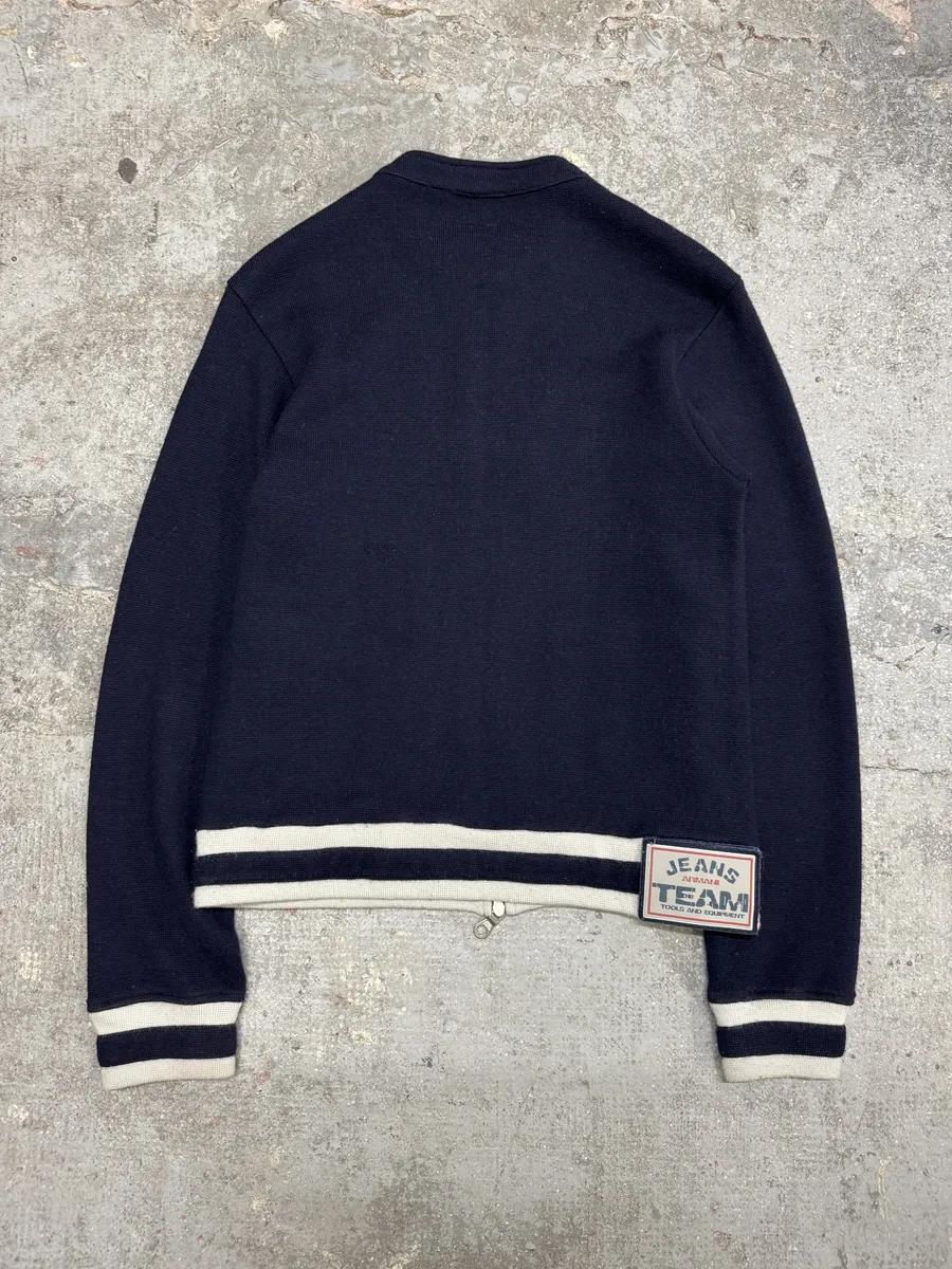 1990s Armani Italian Wool Zip-Up Sweater - Image 2