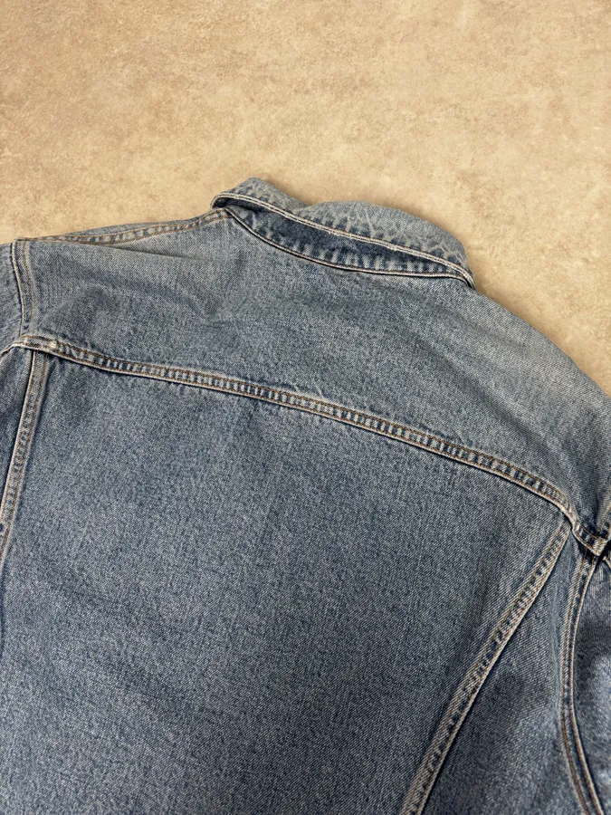 1990s Armani Light Blue Denim Jacket - Image 6