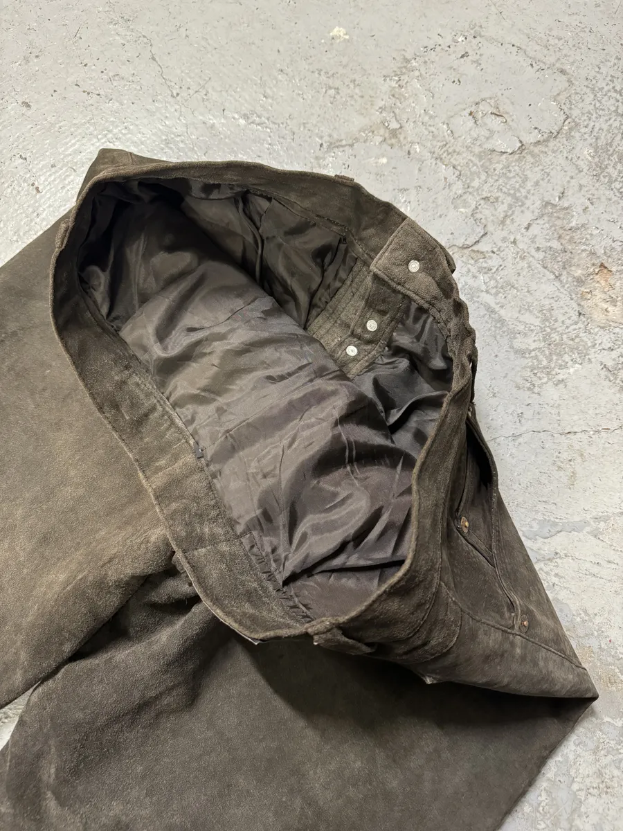 1990s Brown Italian Old Suede Leather Large Pants - Image 7