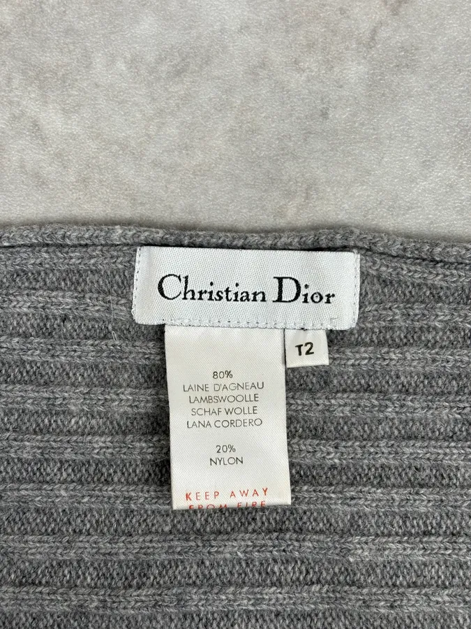 1990s Christian Dior Wool & Nylon Grey Knit Scarf - Image 7