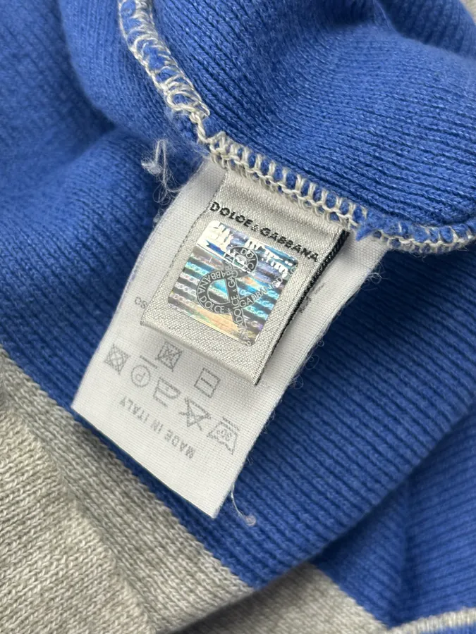 1990s Dolce & Gabbana Blue Beige Wool Sweater - Image 12