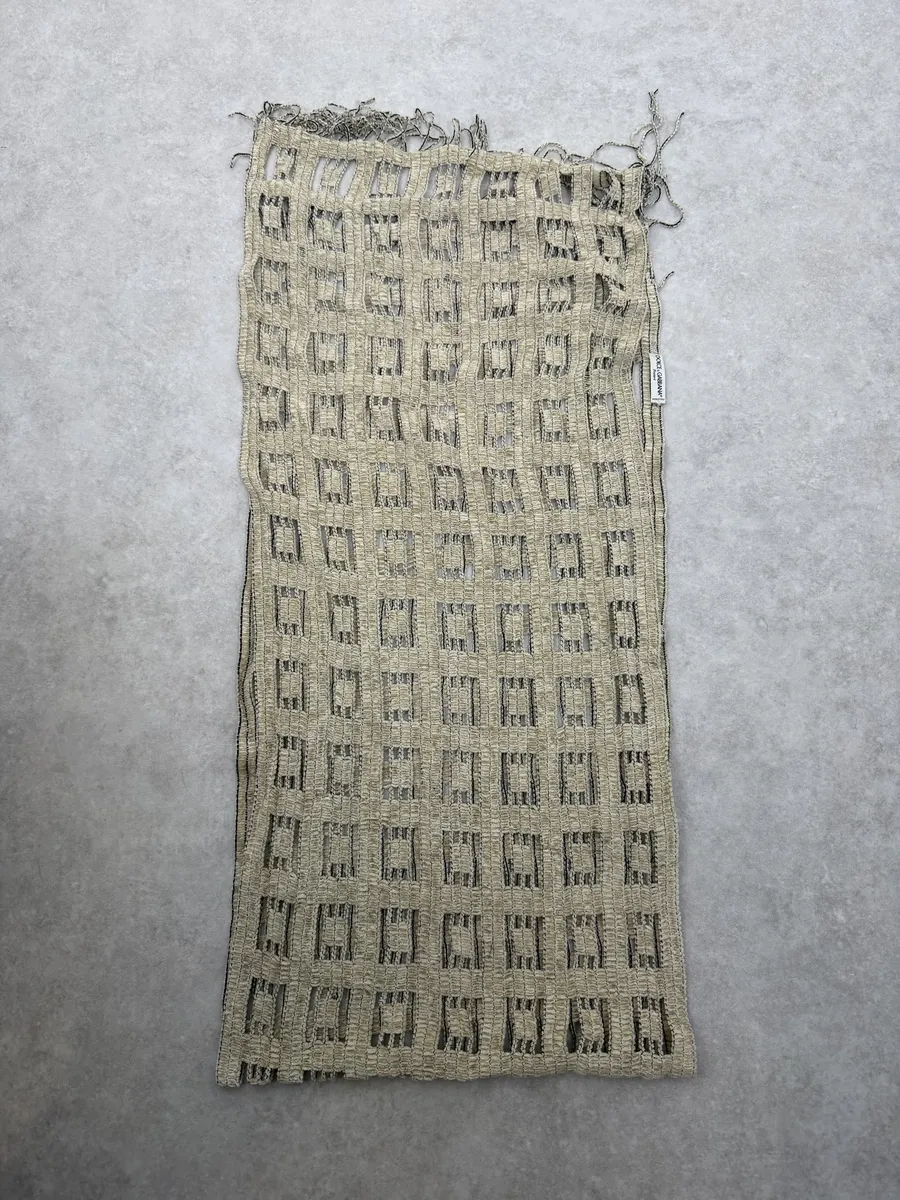1990s Dolce & Gabbana Creamy Beige Fringe Scarf - Image 3