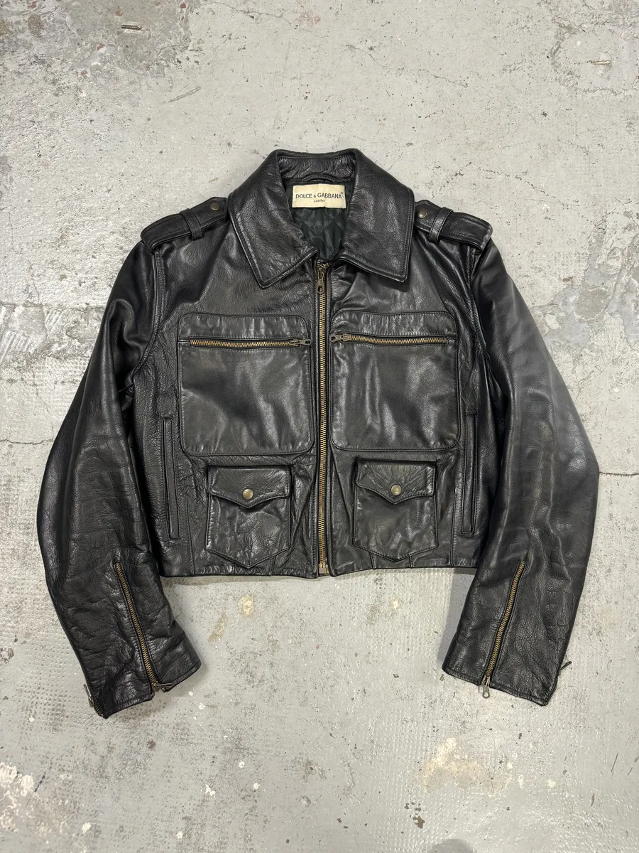 1990s Dolce & Gabbana Cropped Black Leather Premium Jacket - Image 7