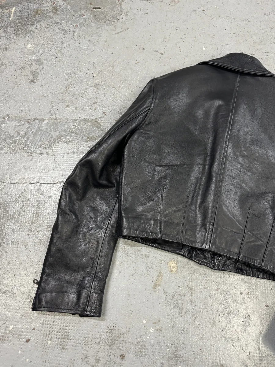 1990s Dolce & Gabbana Cropped Black Leather Premium Jacket - Image 8