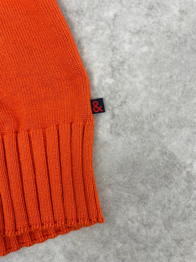 1990s Dolce & Gabbana Orange V Neck Wool Sweater - Image 10