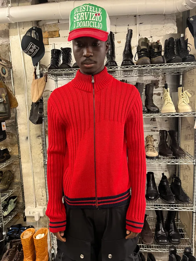 1990s Dolce & Gabbana Red Zip-up Sweater - Image 2