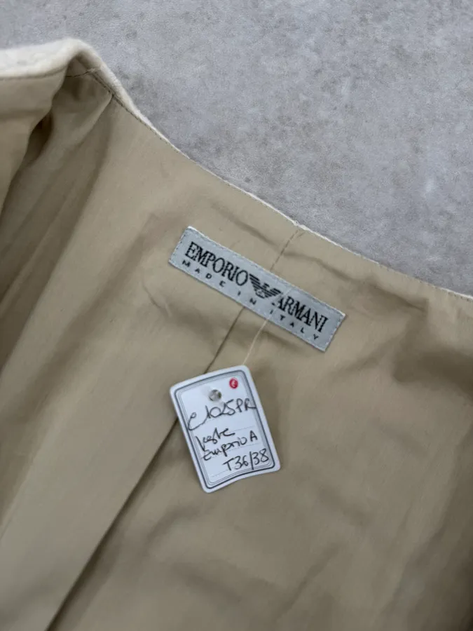 1990s Emporio Armani Creamy White Cropped Classy Jacket - Image 9