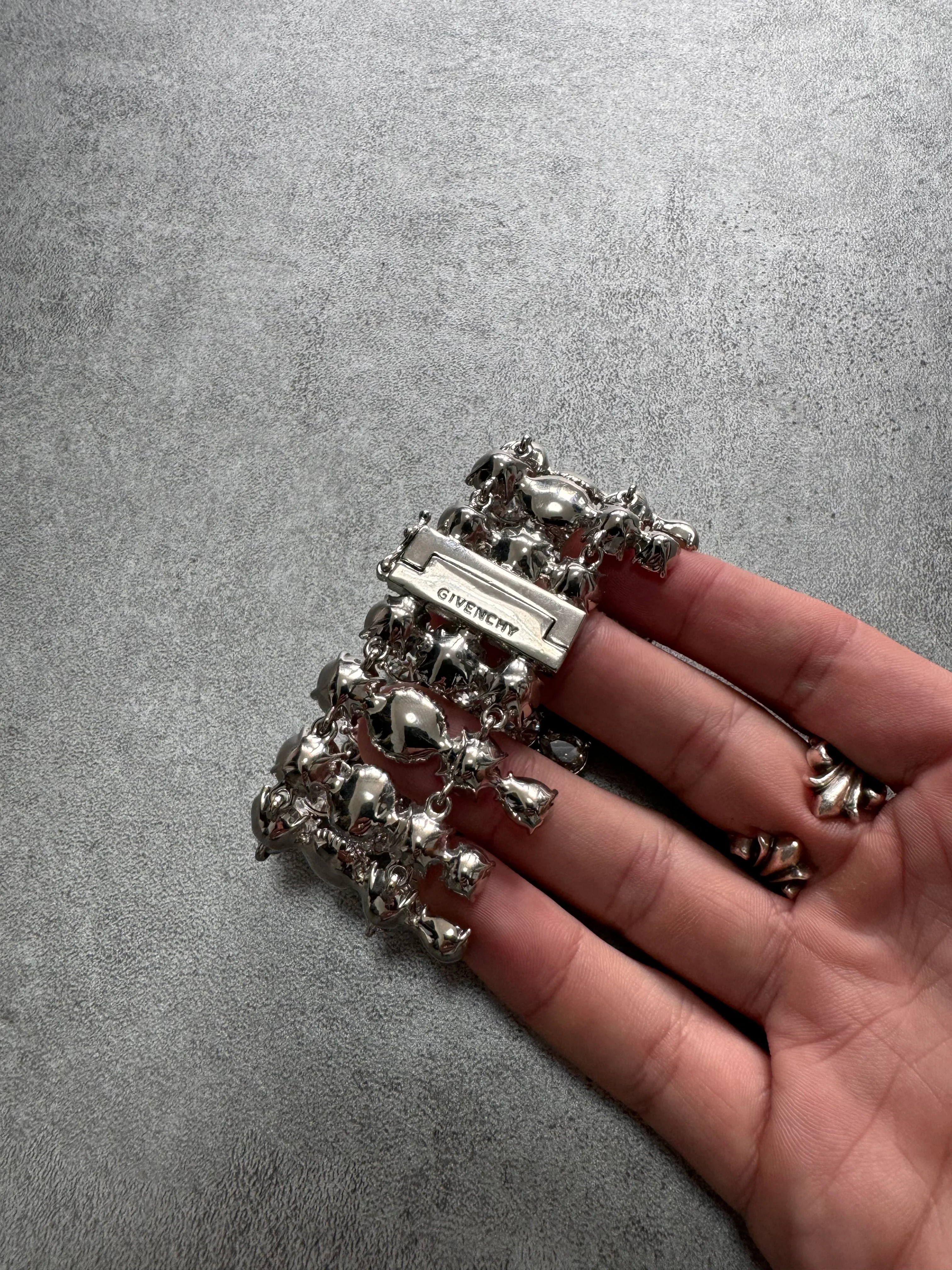 1990s Givenchy Royal Crystal Reversible Stainless Steel Bracelet (OS) - Image 7