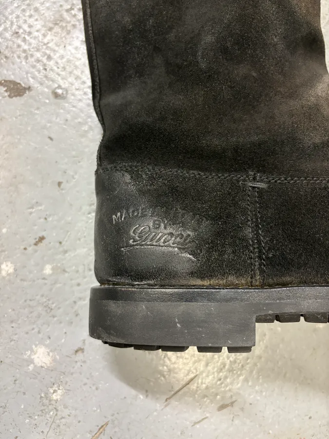 1990s Gucci Black Gradient Suede Leather Boots - Image 7