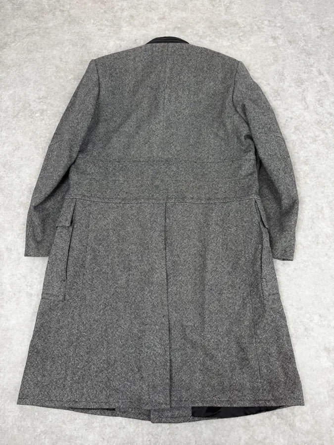 1990s Gucci Grey Wool Leather Collar Trench Coat - Image 4