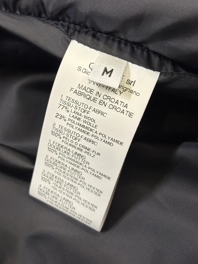 1990s Marithé + François Girbaud Navy Wool Quilted Fur Collar Long Coat - Image 10