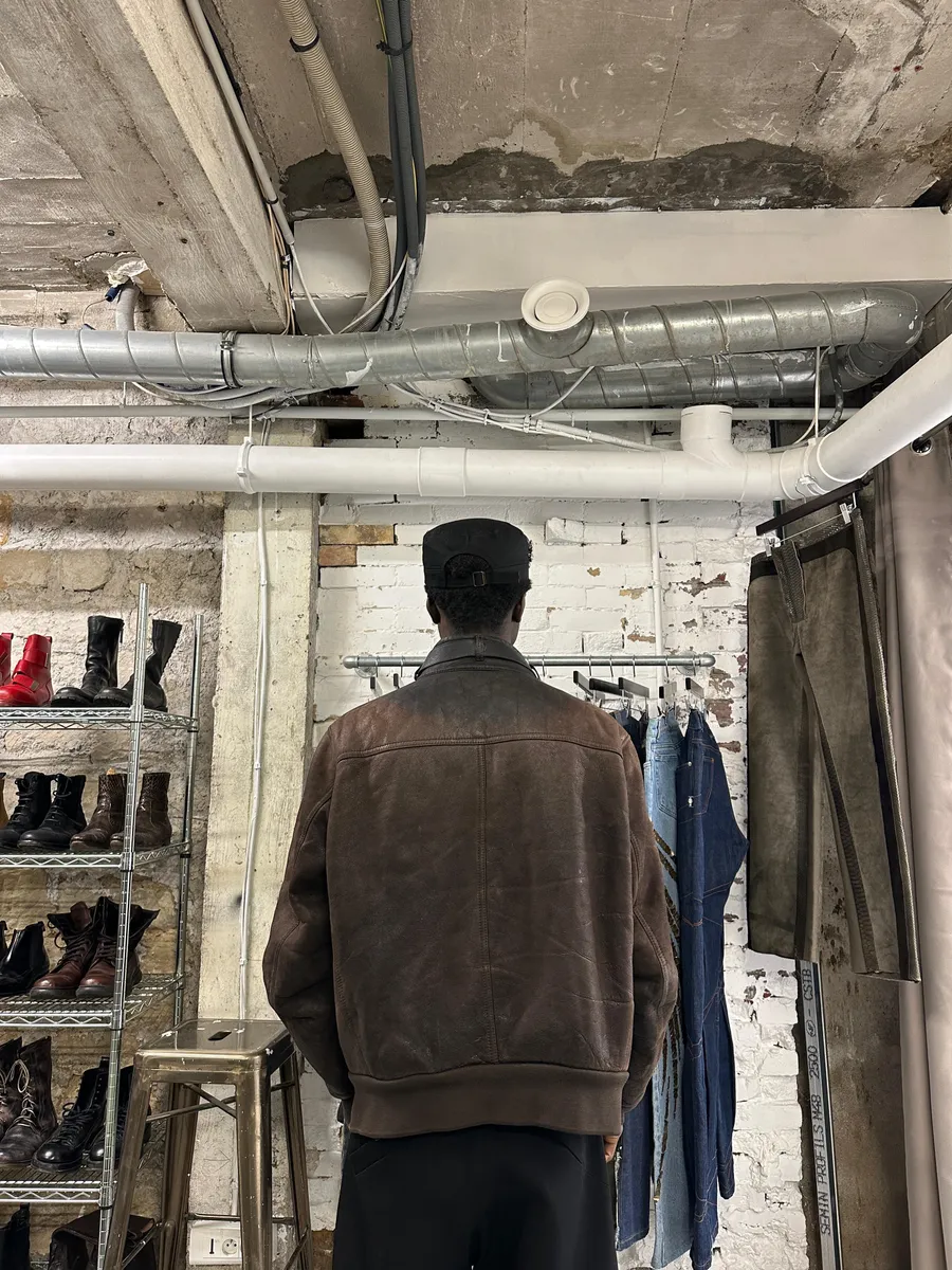 1990s Prada Archive Brown Faded Leather Wool Fur Leather Bomber Jacket - Image 4