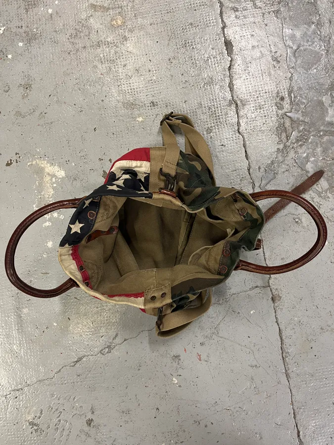 1990s Ralph Lauren Camo USA Flag Faded Shoulder Bag - Image 7