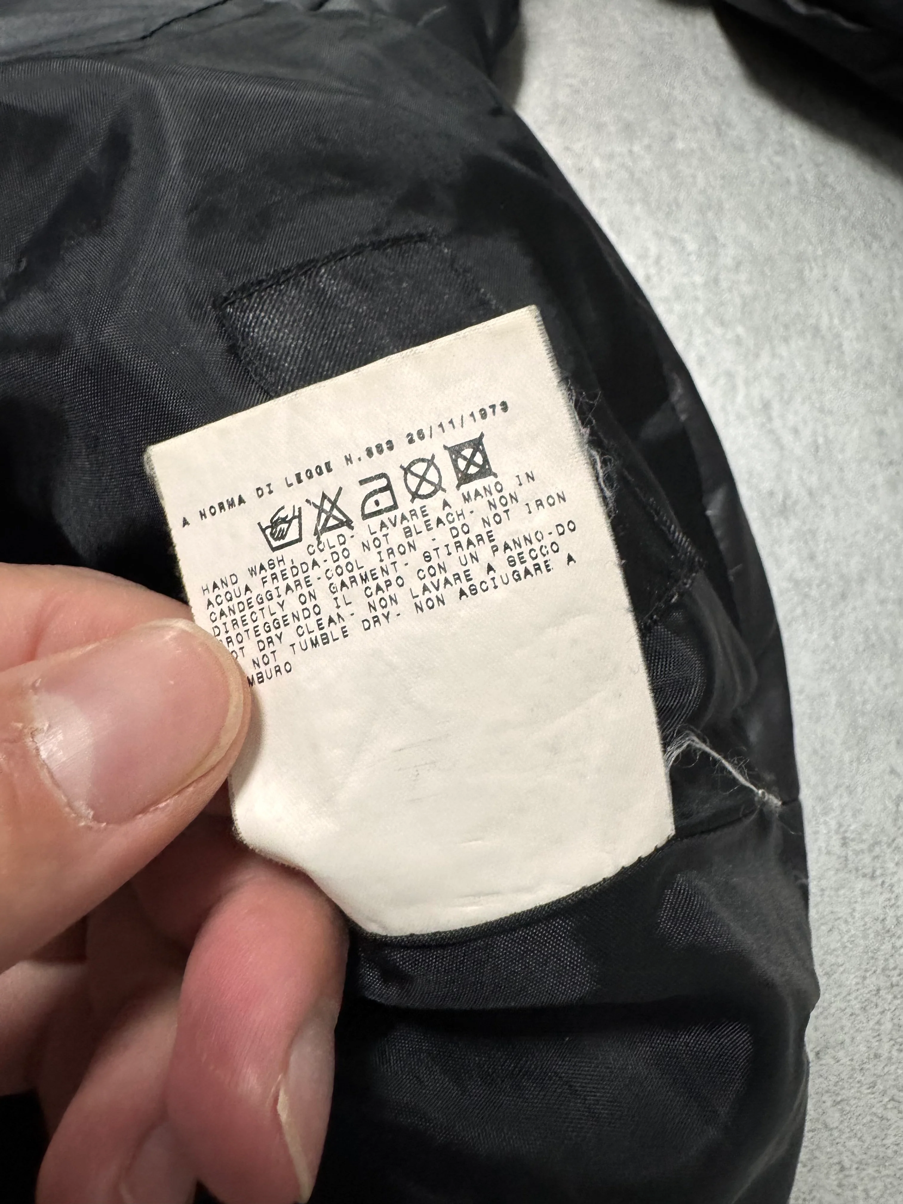 1990s Roberto Cavalli Parachute Bondage Puffer Black Jacket - Image 9
