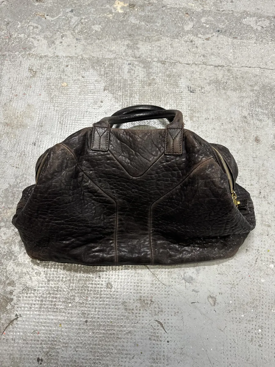 1990s Yves Saint Laurent Brown Y Grain Leather Bag - Image 10