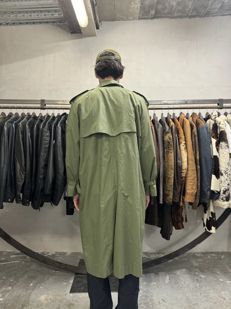 1990s Yves Saint Laurent Green Buttoned Trench Coat - Image 3