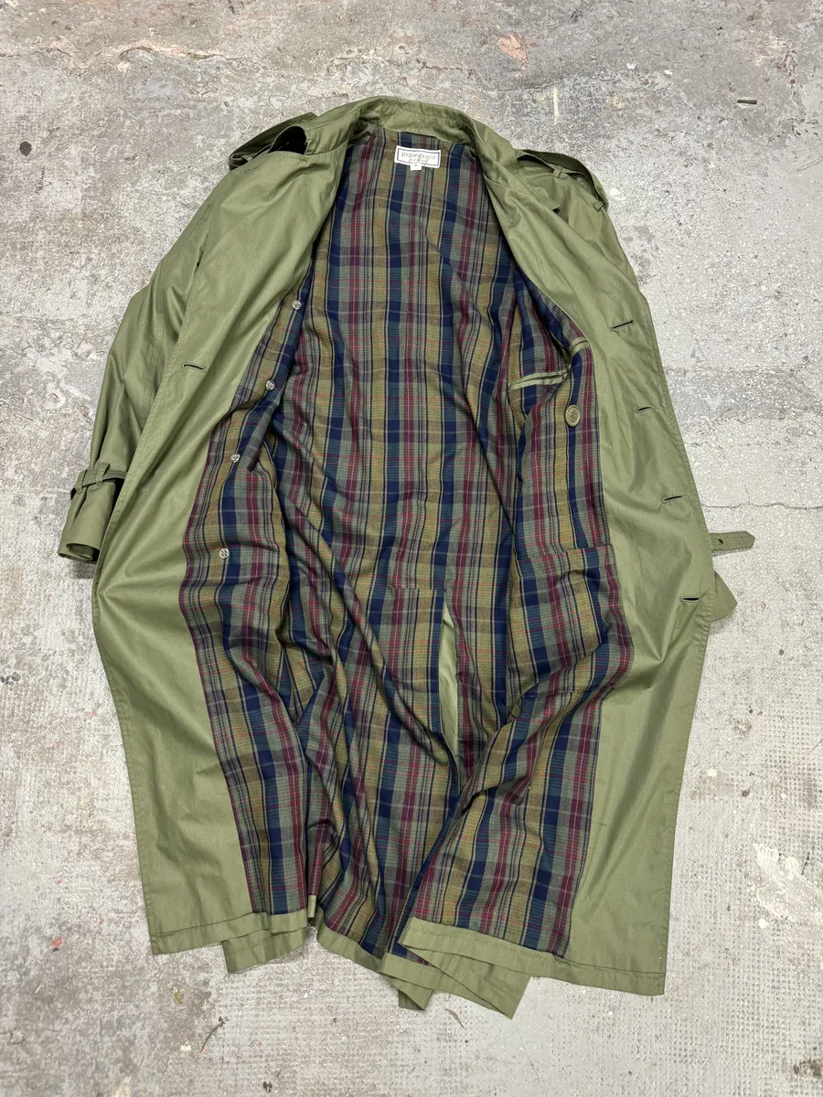 1990s Yves Saint Laurent Green Buttoned Trench Coat - Image 7