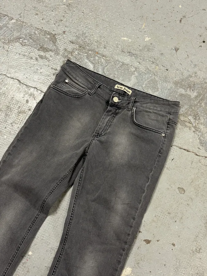 2000s Acne Studios Slim Grey Faded Denim Jeans - Image 5