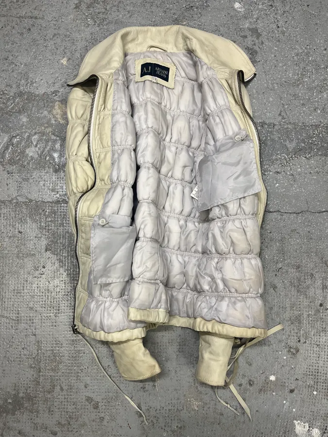 2000s Armani Creamy Leather Puffer Jacket - Image 6