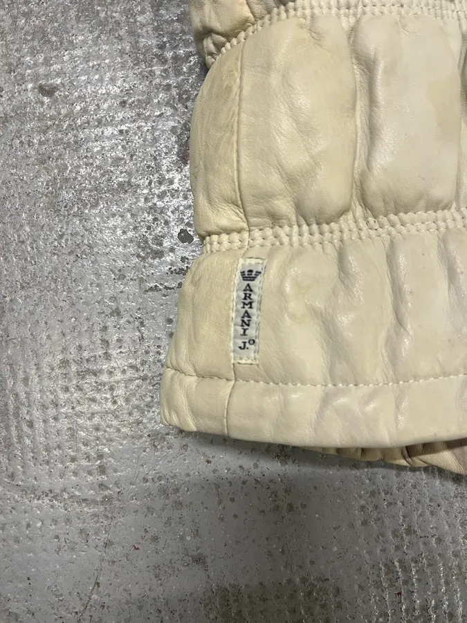 2000s Armani Creamy Leather Puffer Jacket - Image 7