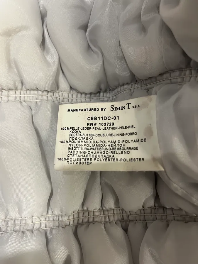 2000s Armani Creamy Leather Puffer Jacket - Image 8