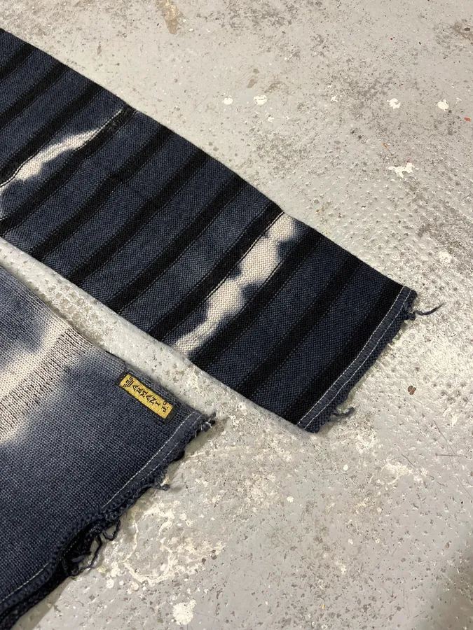 2000s Armani Tie & Dye Navy Gradient V Neck Distressed Sweater - Image 6