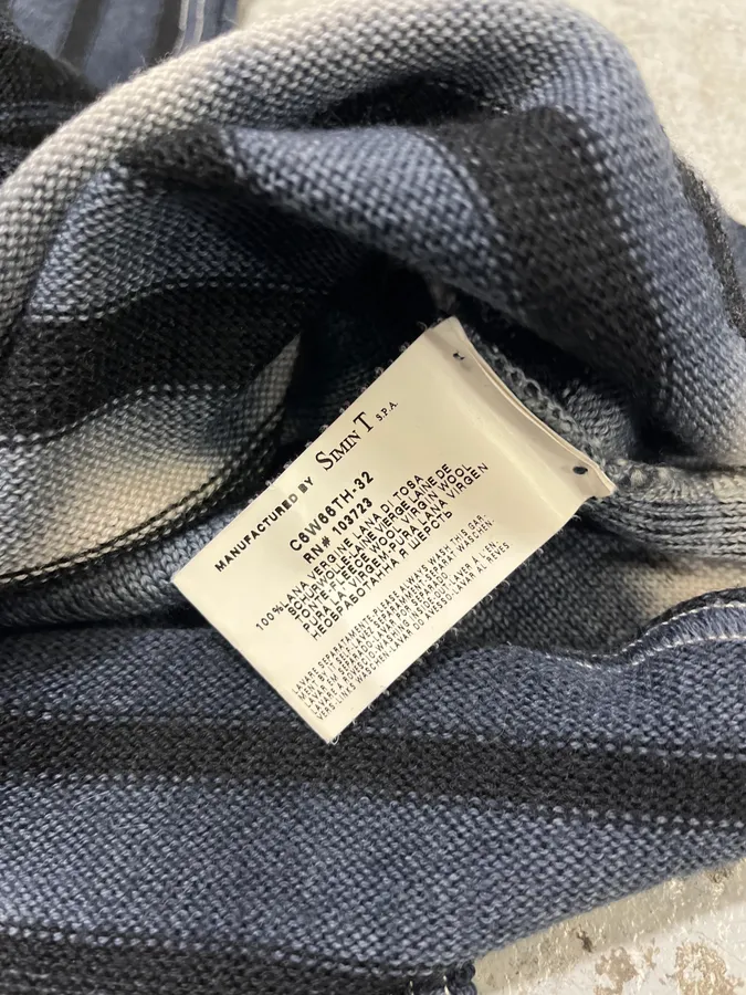 2000s Armani Tie & Dye Navy Gradient V Neck Distressed Sweater - Image 9