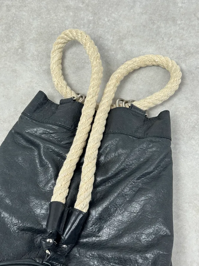 2000s Balenciaga City Black Leather Rope Backpack - Image 7