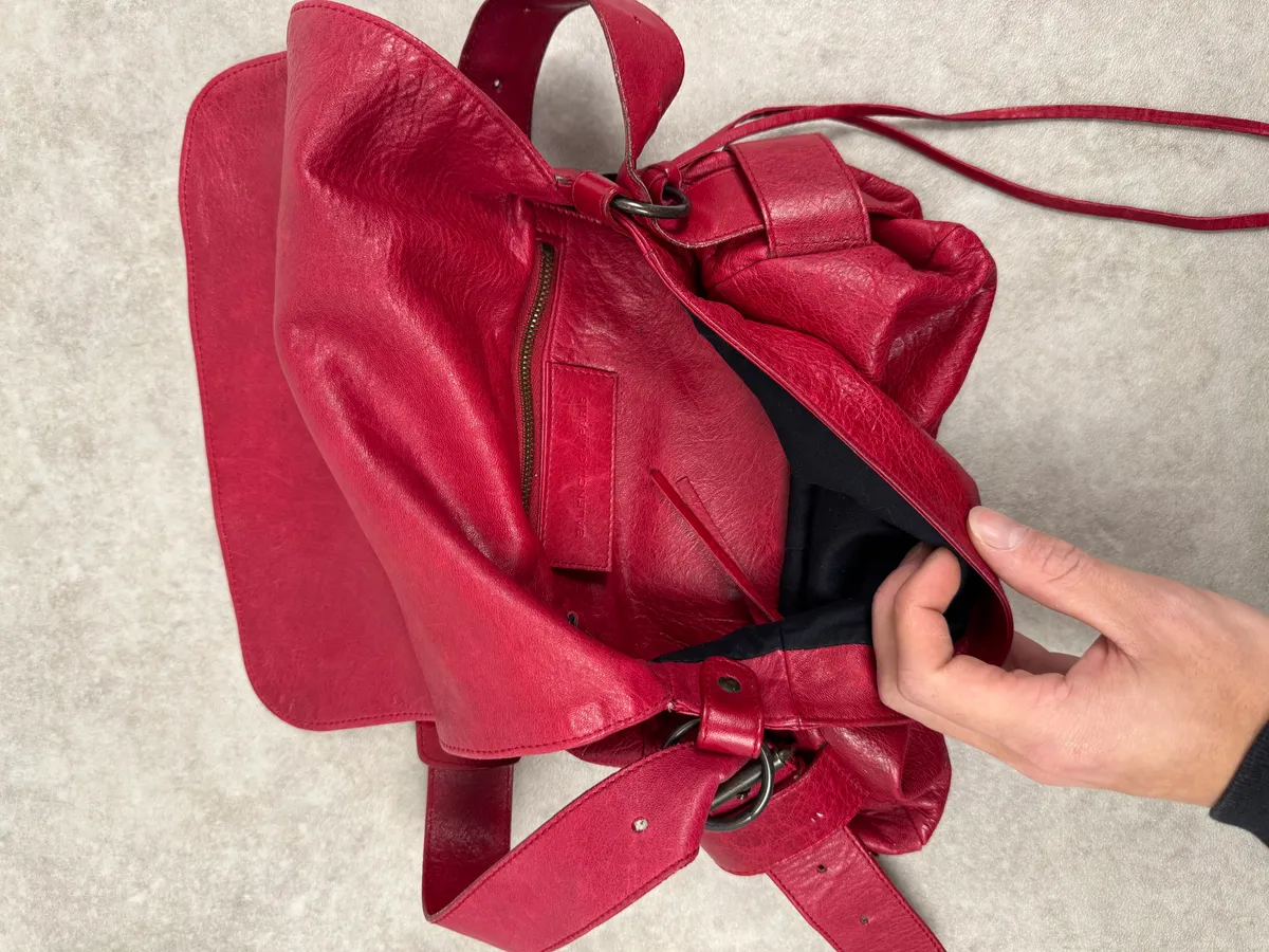 2000s Balenciaga City Red Leather Shoulder Bag - Image 10