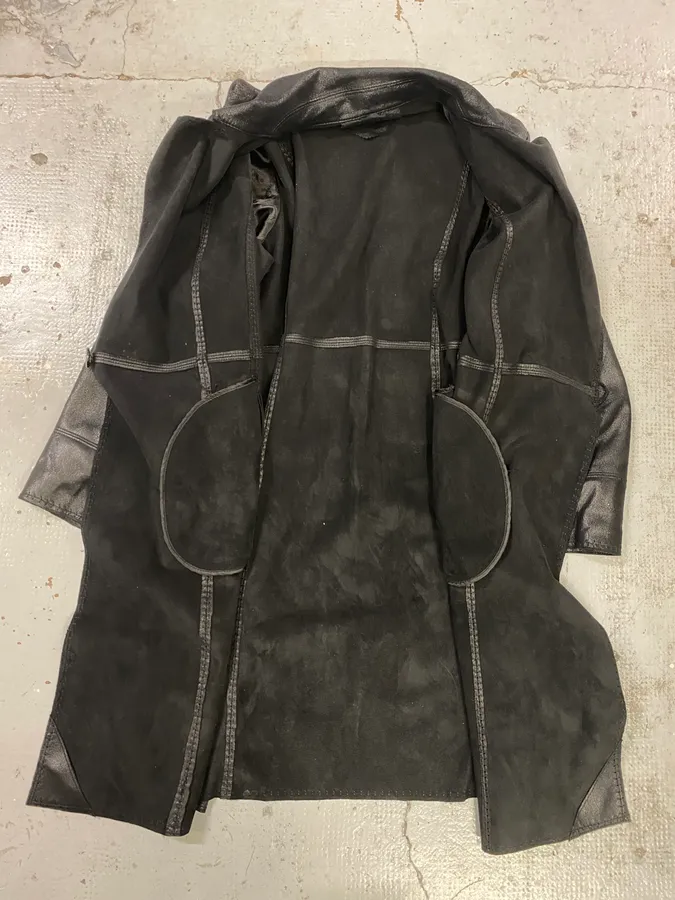 2000s Balmain Black Faux Leather Trench Coat - Image 5