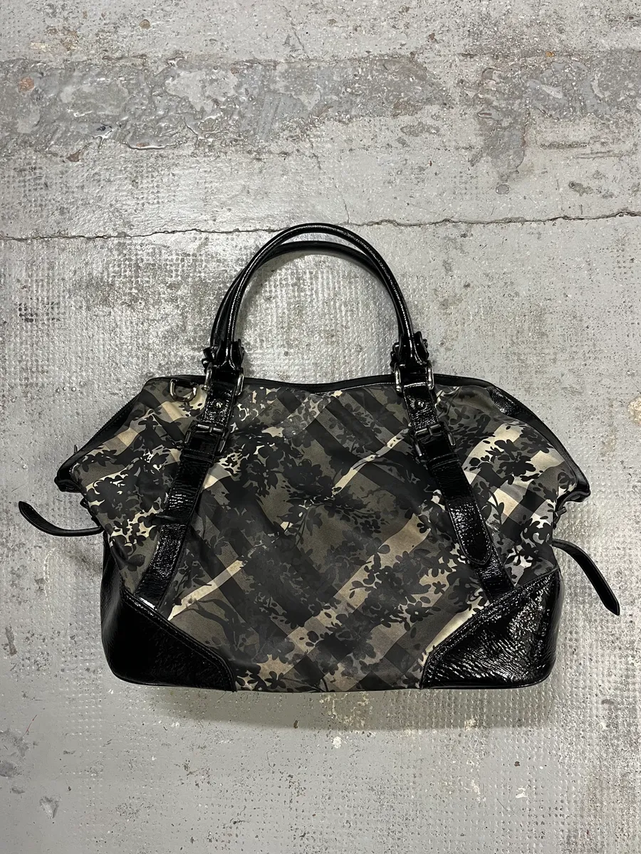2000s Burberry Floral Tartan Pattern Black Handle Bag