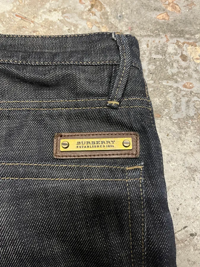 2000s Burberry Raw Denim Jeans - Image 10