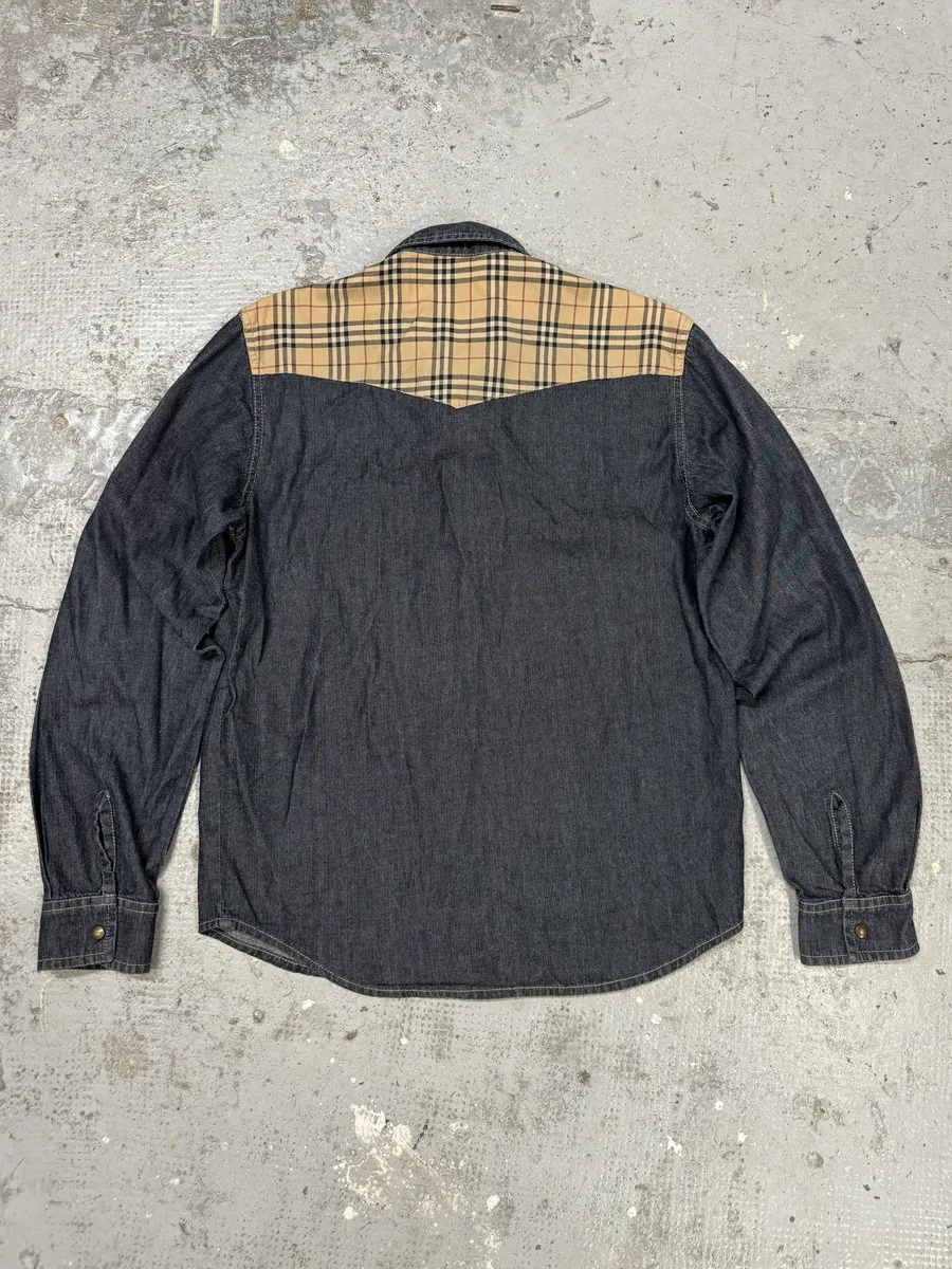 2000s Burberry Tartan Blue Denim Shirt - Image 5