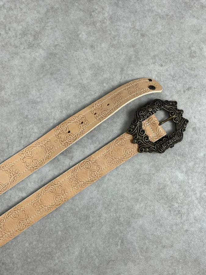 2000s Cavalli Beige Royal Buckle Leather Belt - Image 3