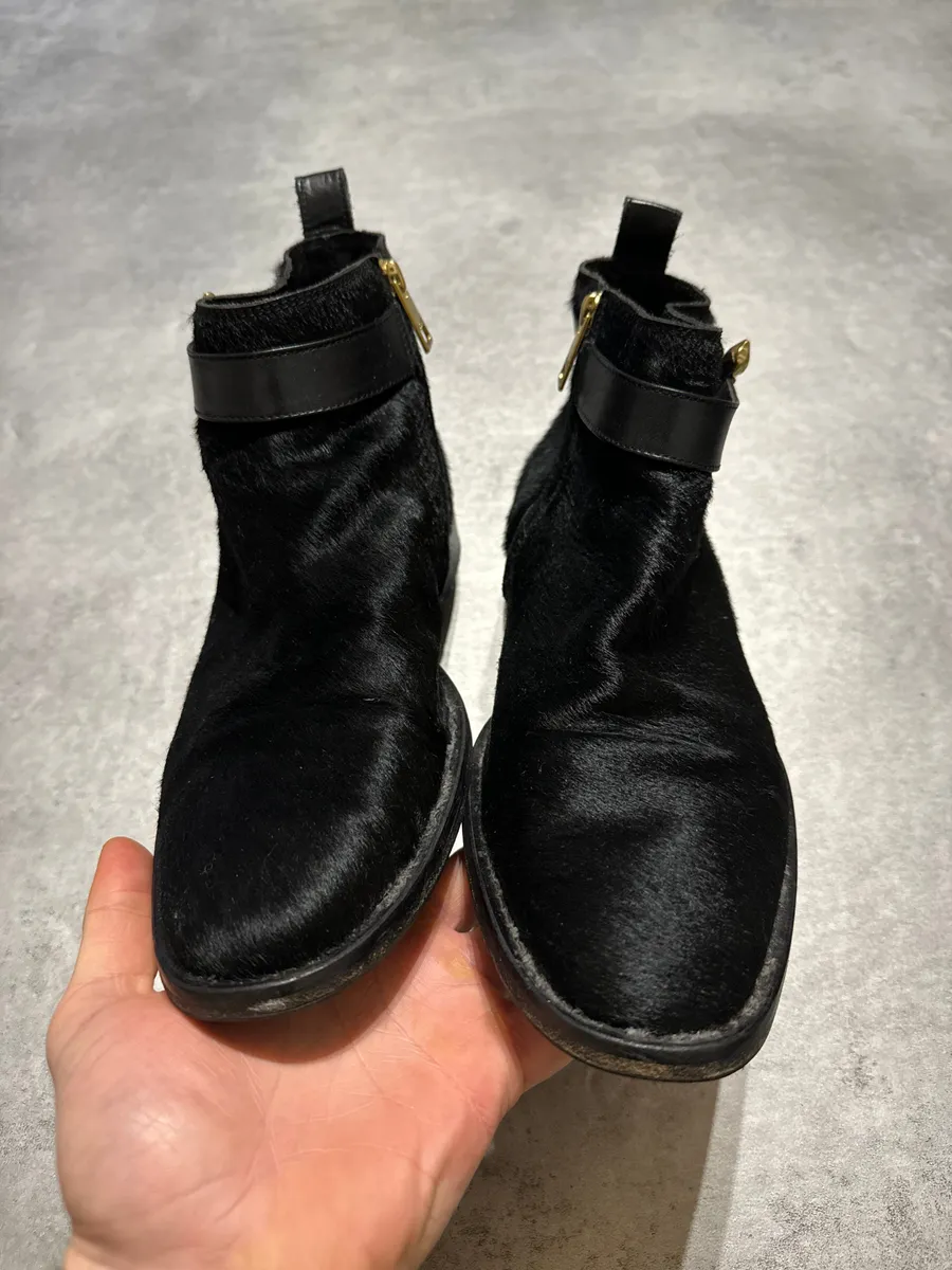 2000s Cavalli Black Pony Hair Leather Boots - Image 4