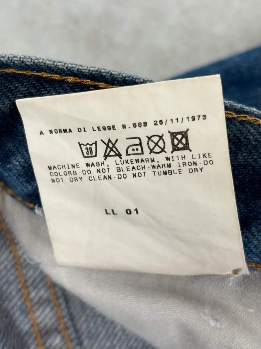 2000s Cavalli Blue Avant-Garde Gradient Denim Jeans - Image 13