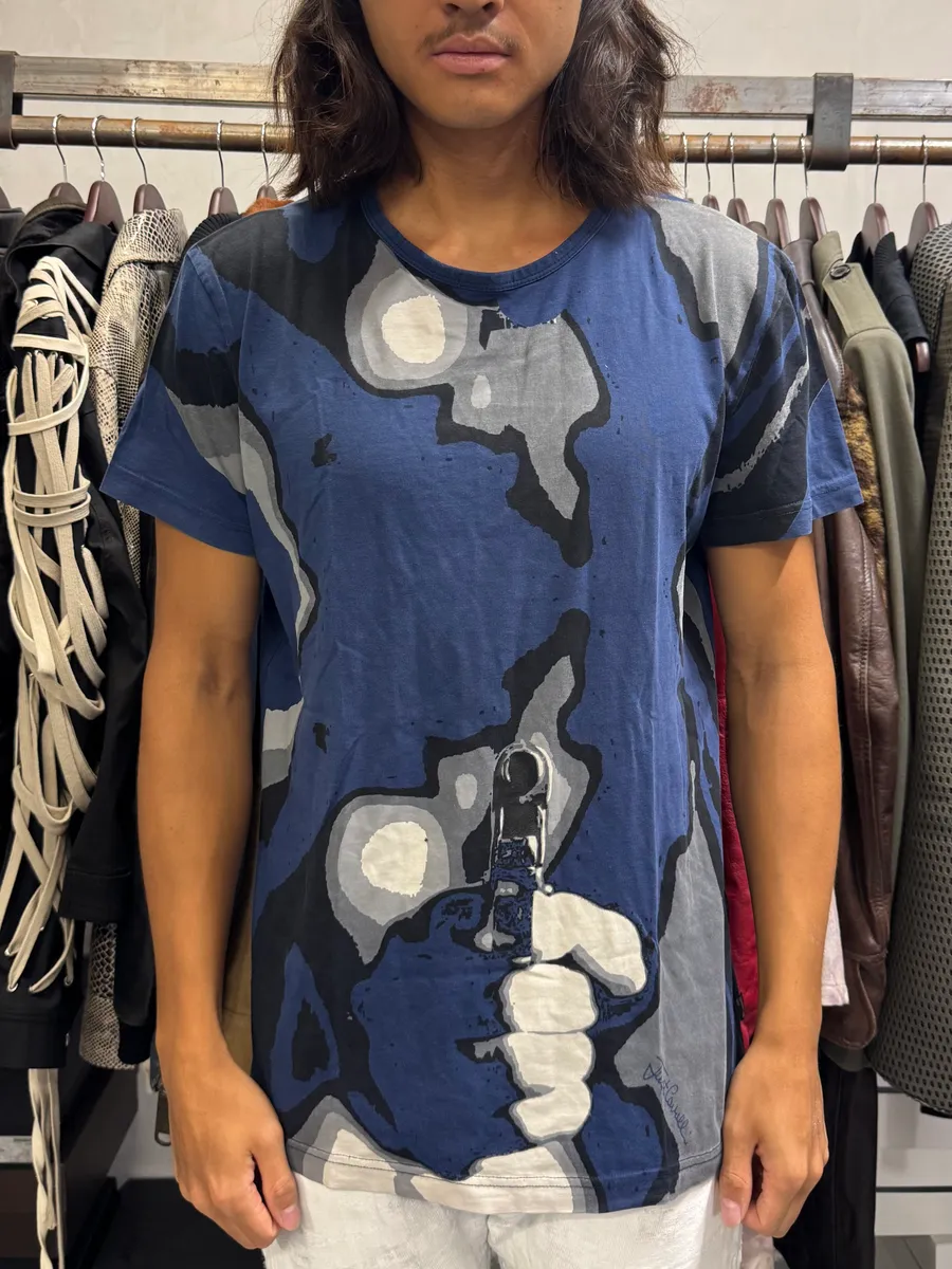 2000s Cavalli Blue Gun T-Shirt - Image 2