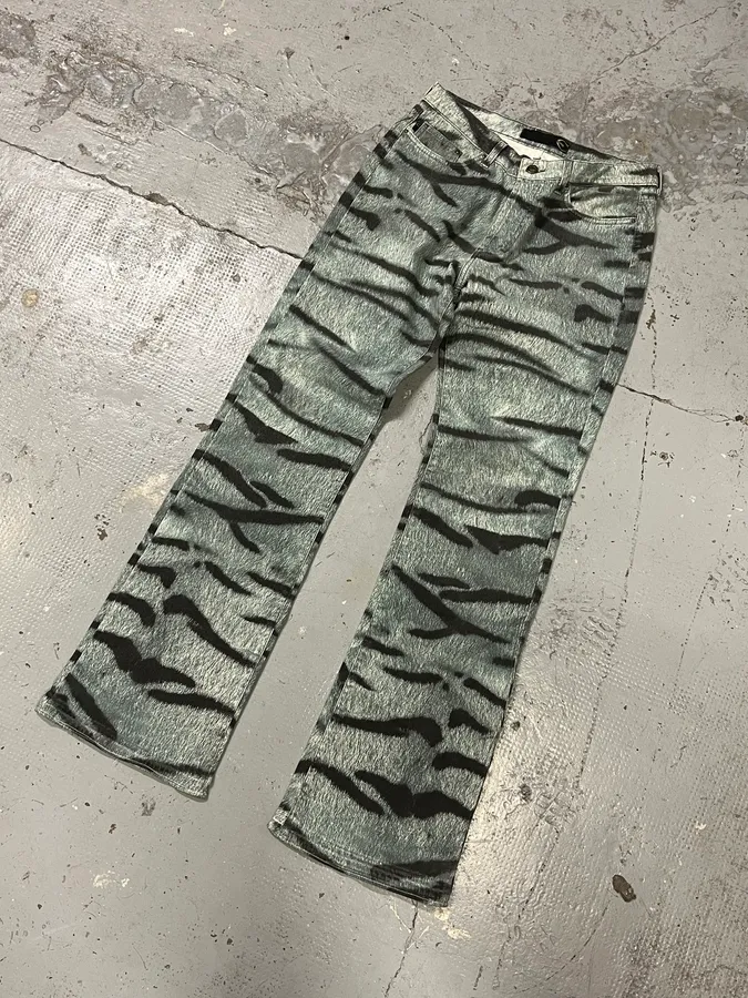 2000s Cavalli Blue Zebra Savage Pants - Image 5