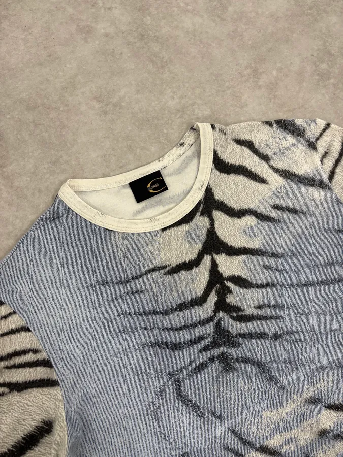 2000s Cavalli Blue Zebra T-Shirt - Image 5