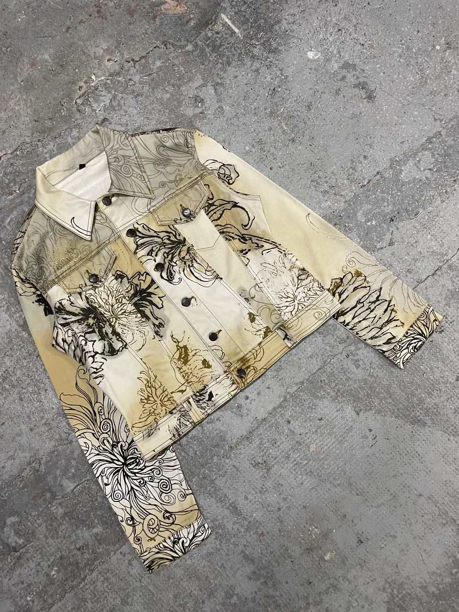 2000s Cavalli Chinese Ink Flowers Cropped Beige Jacket - Image 13