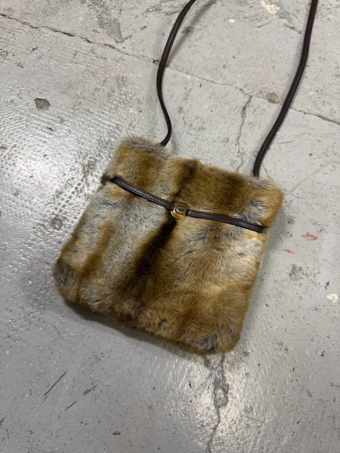 2000s Cavalli Faux Fur Beige Effect Shoulder Bag - Image 4