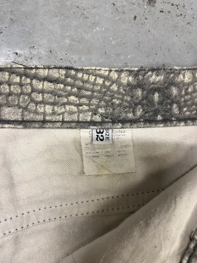 2000s Cavalli Grey Crocodile Effect Pants - Image 10