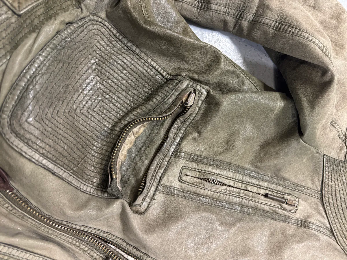 2000s Cavalli Olive Innovative Structured Biker Leather Jacket - Image 12