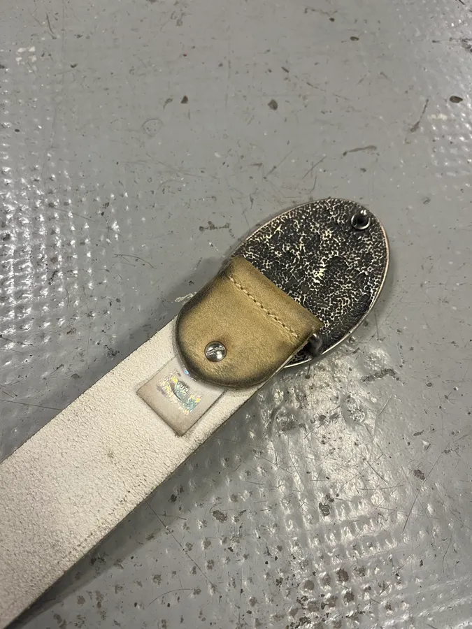 2000s Cavalli Royal Buckle Creamy White Leather Belt - Image 8