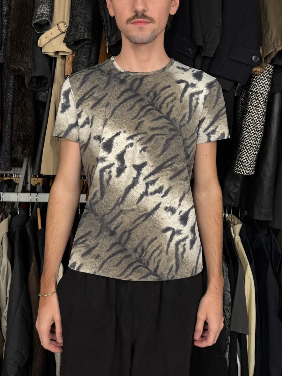 2000s Cavalli Zebra Grey T-Shirt - Image 2