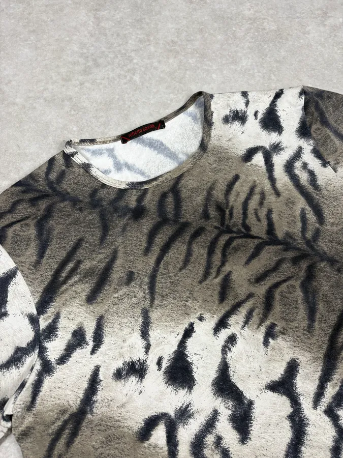 2000s Cavalli Zebra Grey T-Shirt - Image 5