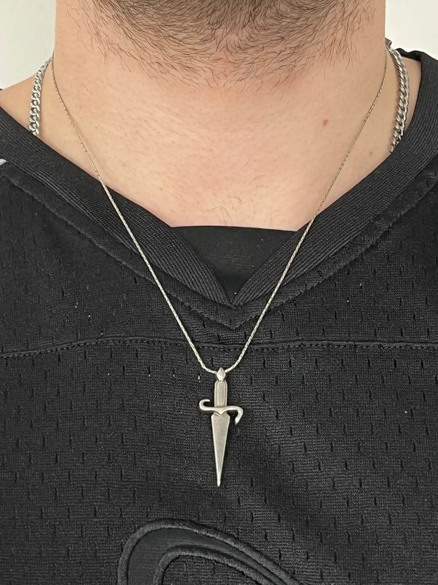 2000s Cesare Paciotti Dagger Silver Necklace - Image 2