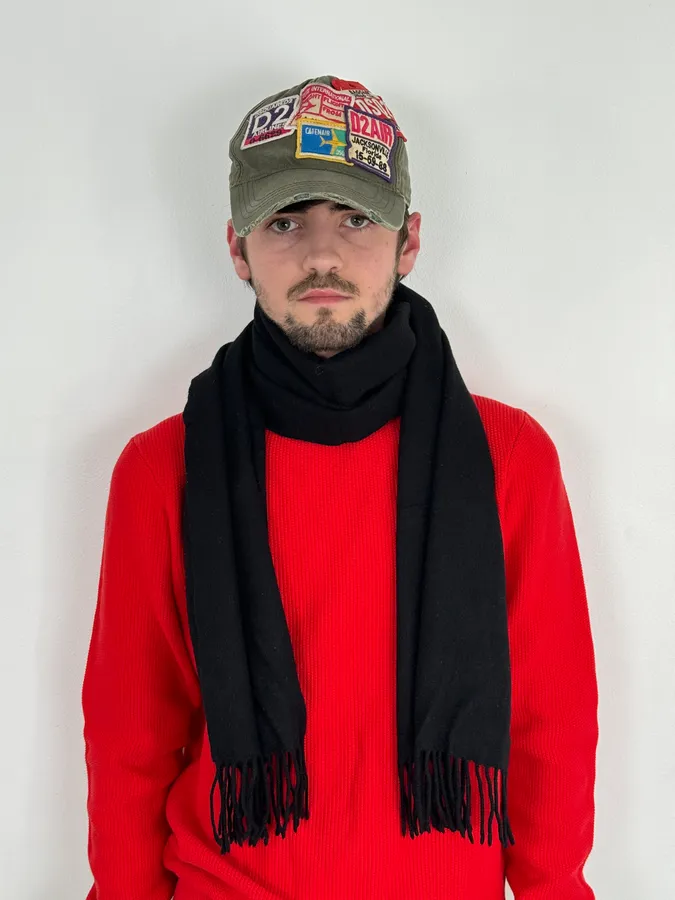 2000s Christian Lacroix Black Cashmere Scarf - Image 2
